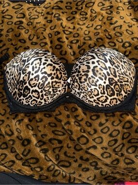 Victoria's Secret Leopard Print strapless Push-Up Bra 34 D never worn